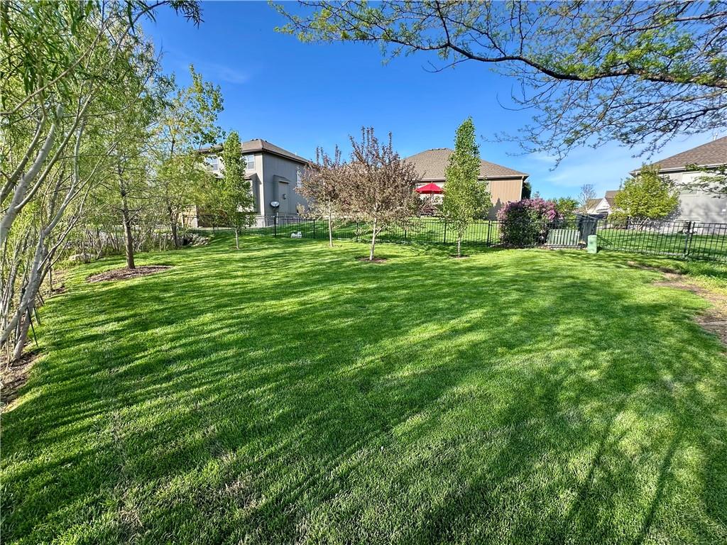 16576 S Summertree Lane