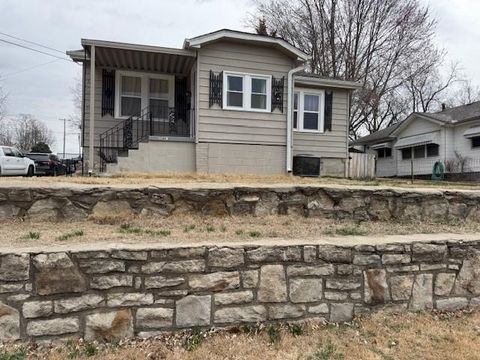 11100 E 11th Street S, Independence, MO 64054 - MLS#: 2604650