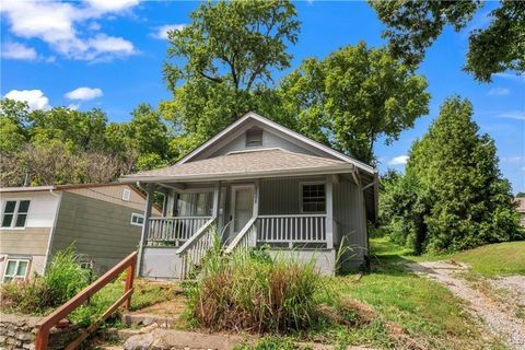 2608 Lyons Street, Avondale, MO 64117 - MLS#: 2606277