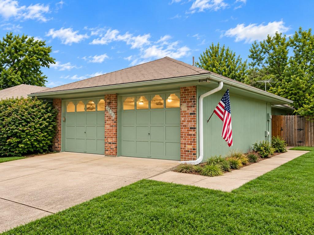 413 Sherwood Drive