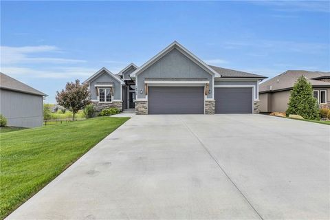 18910 Weaver Street Spring Hill KS 66083