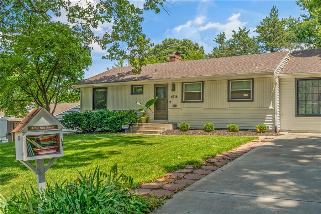 4916 W 78th Place