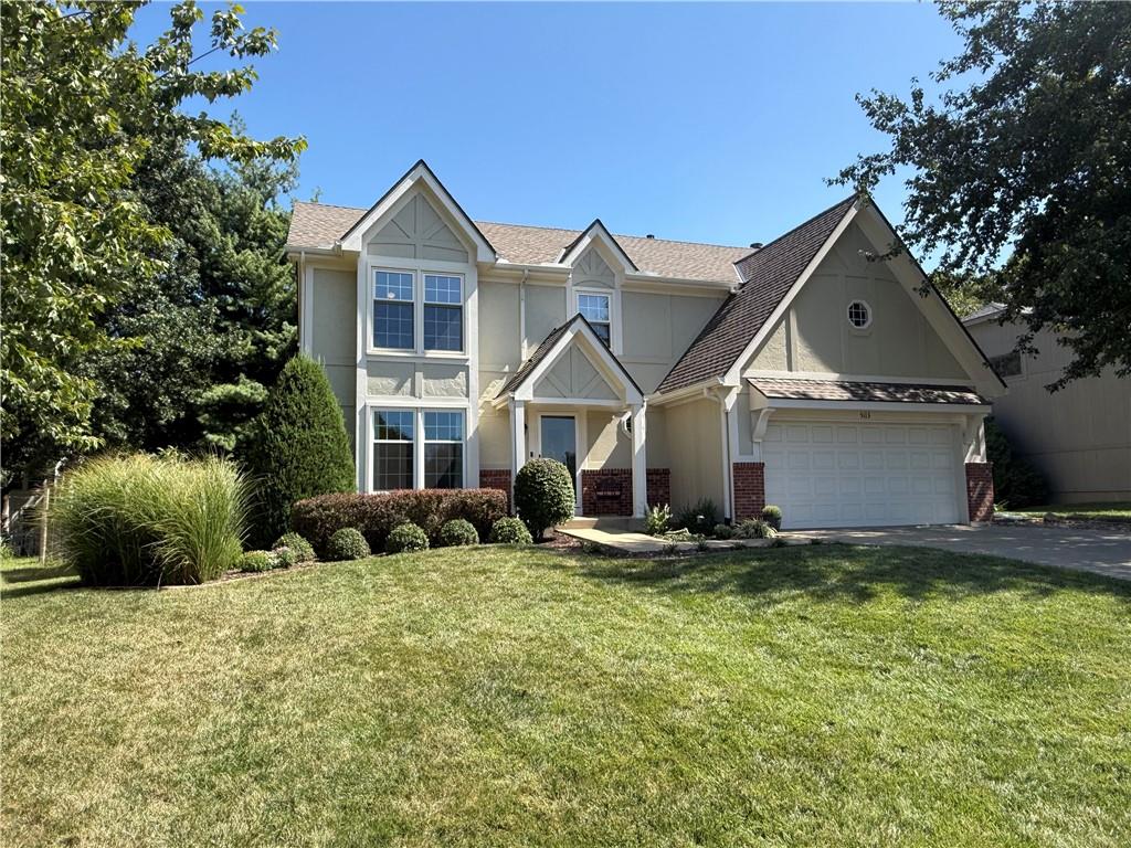 5113 Woodsonia Drive