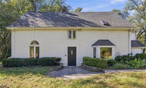 Photo of 32701 E Pink Hill Road, Grain Valley, MO 64029 (MLS # 2645023)