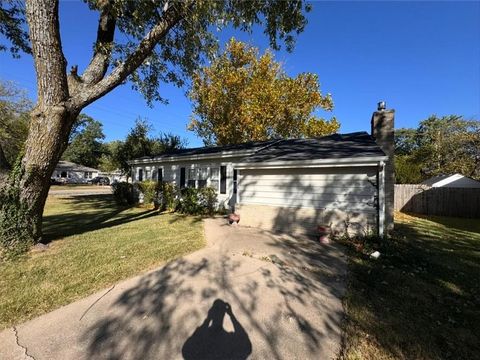 1636 W 22nd Street Lawrence KS 66046