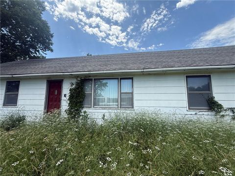 Photo of 12522 Ballard Boulevard, Hardin, MO 64035 (MLS # 2631430)