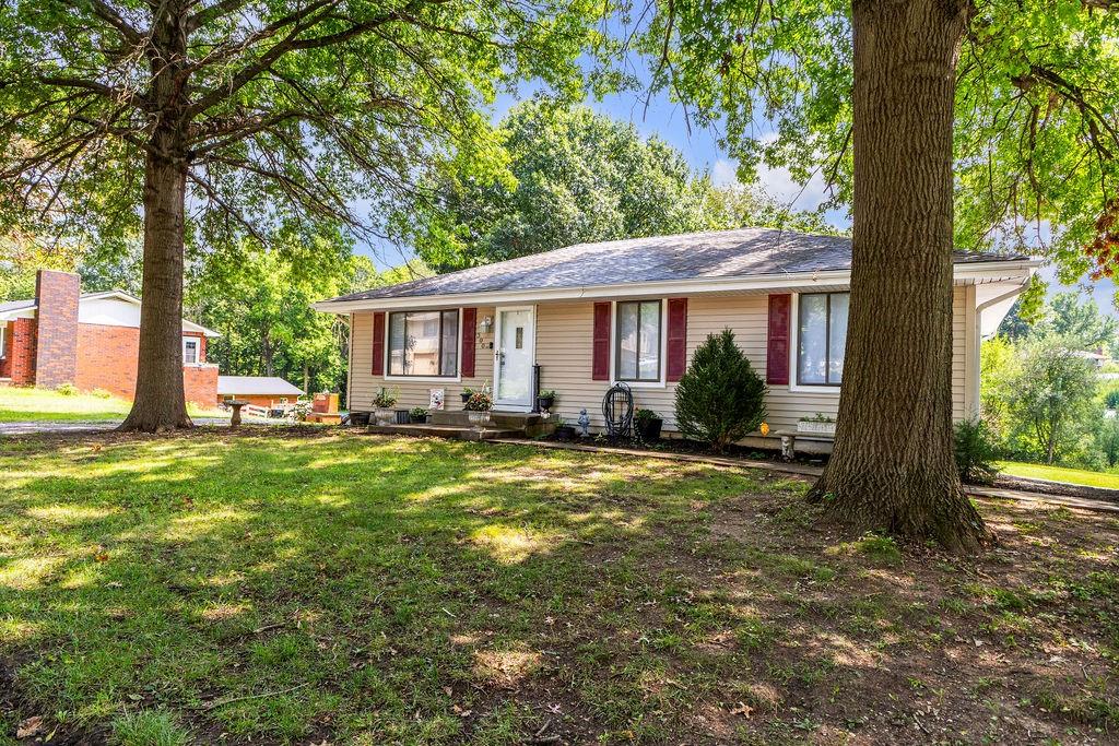 300 W Carla Street