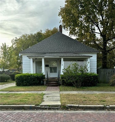 1015 S GRANT AVE, CHANUTE, KS 66720 - Image ca9fb81ab8a0fe4f845d46ec95523bde/586278971