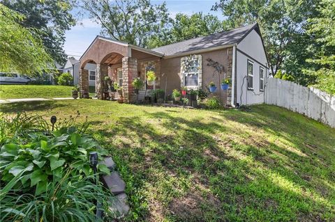 Photo of 5010 Harmony Drive, Kansas City, KS 66106 (MLS # 2628687)