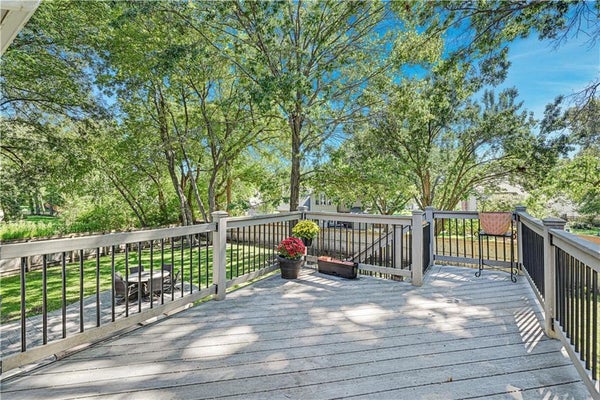 12432 PERRY ST, OVERLAND PARK, KS 66213 - Image cabc39c9f34fafba097a89f1d79d5324/374409410