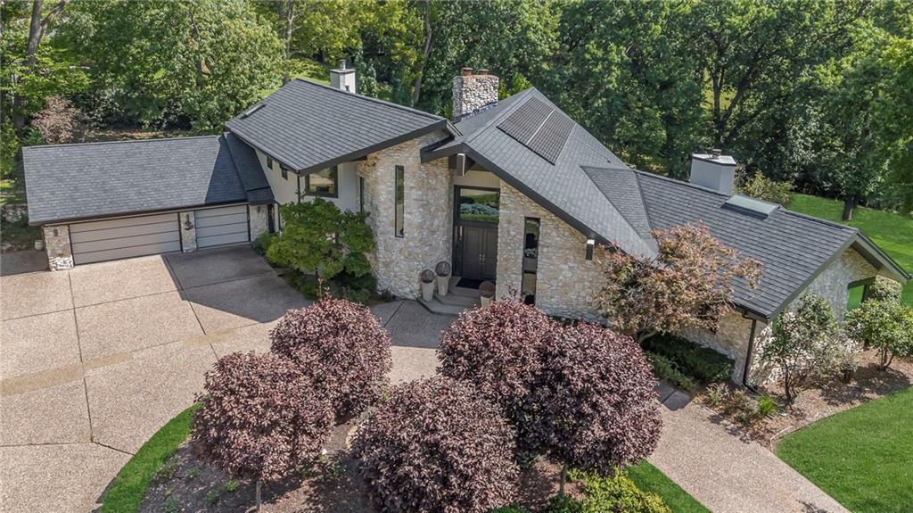 6 NW Briar Point Drive
