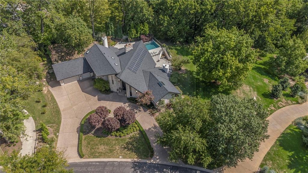 6 NW Briar Point Drive