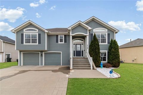 4128 Cades Cove Leavenworth KS 66048