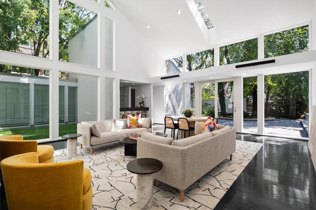 1039 Westover Road