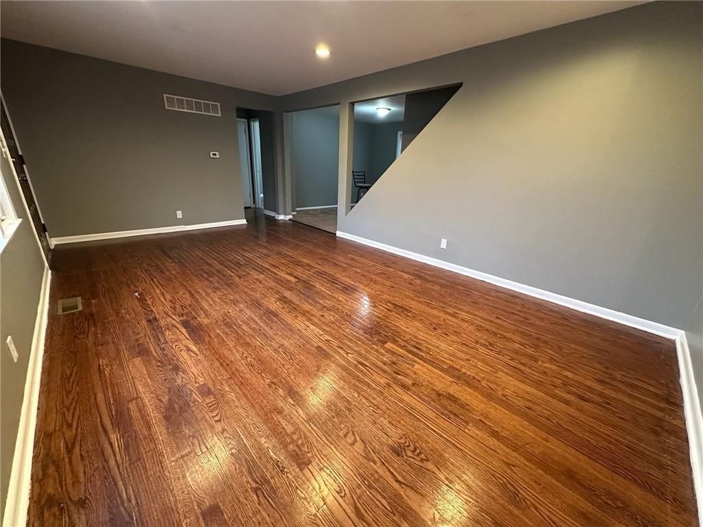 Photo of 3823 E 71st Street, Kansas City, MO 64132 (MLS # 2592616)