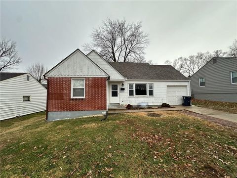 3823 E 71st Street Kansas City MO 64132