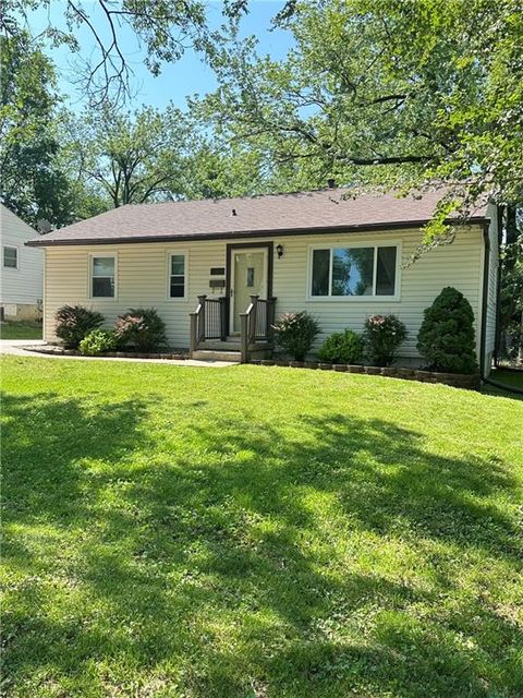 2401 NE 59th Terrace, Gladstone, MO 64118 - MLS#: 2549802