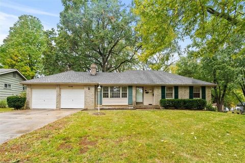 7204 Ash Avenue Raytown MO 64133
