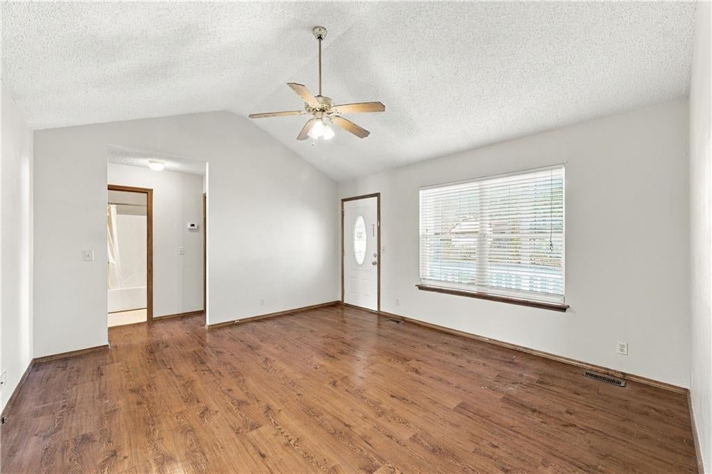 4410 W 27TH Street