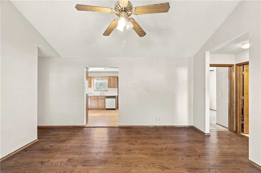4410 W 27TH Street