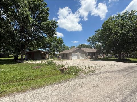 1258 24500 Road Parsons KS 67357