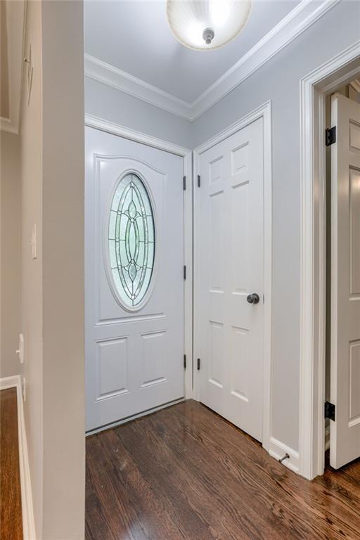 416 W 67TH Street