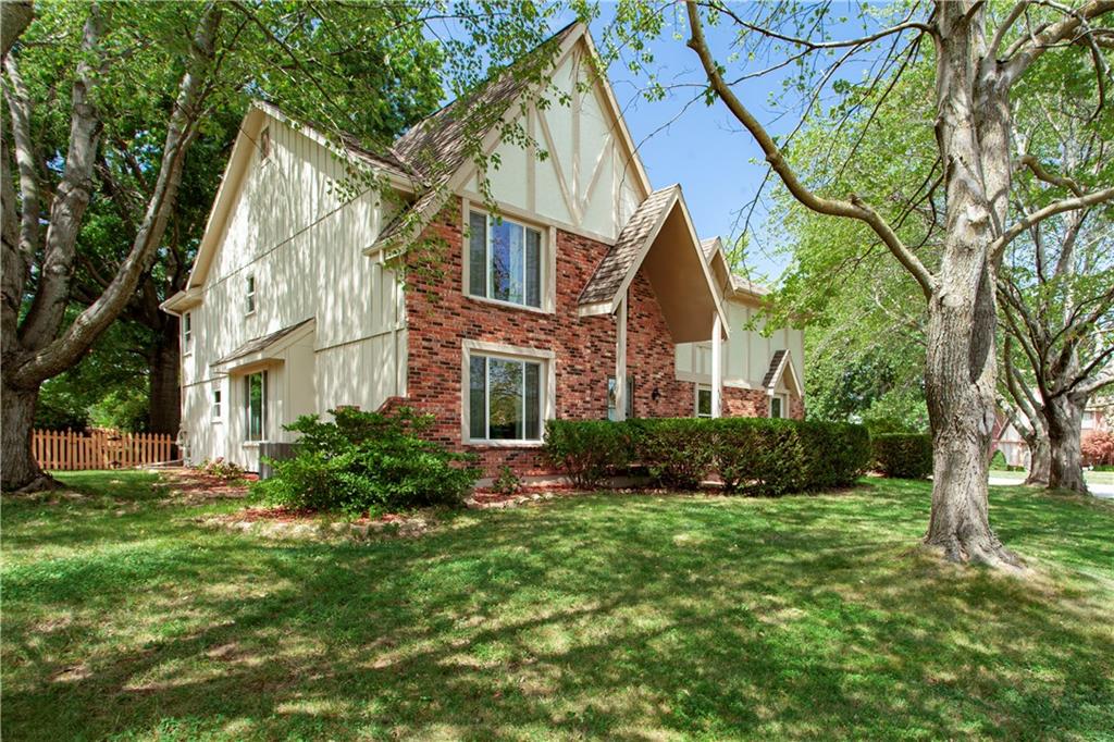 4616 NW Bramble Trail