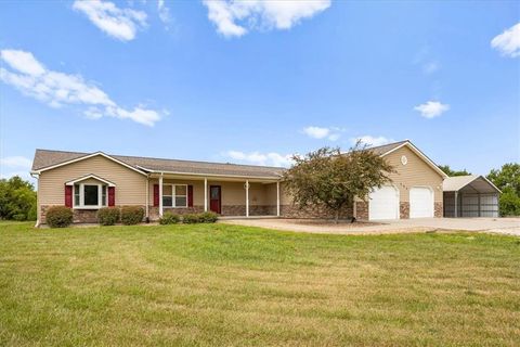 295 E 2300 Road Edgerton KS 66021
