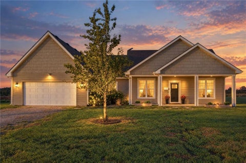 Photo of 1706 SE Herschell Road, Tecumseh, KS 66542 (MLS # 2638663)