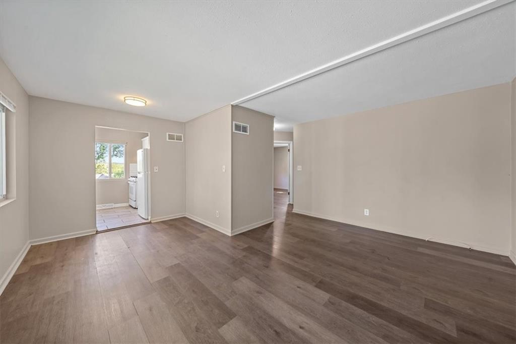 2000 E 48th Street