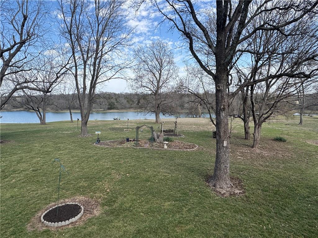 1510 S Lakestone Drive