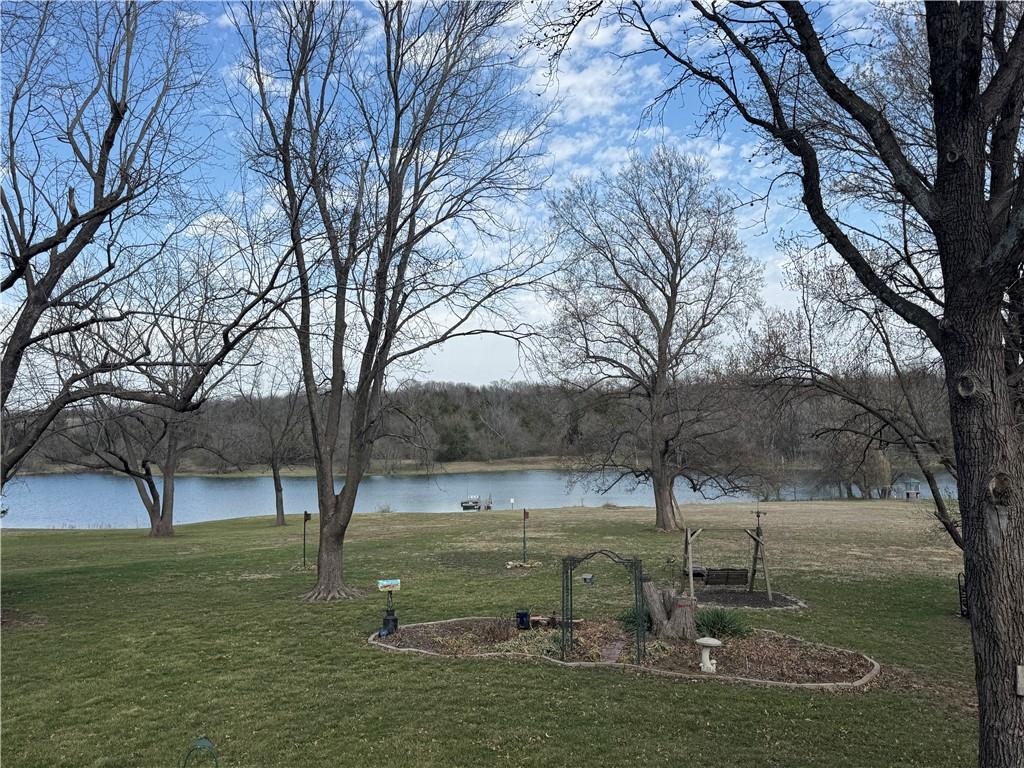 1510 S Lakestone Drive