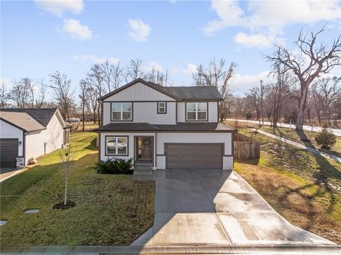 19727 W 196th Terrace Spring Hill KS 66083