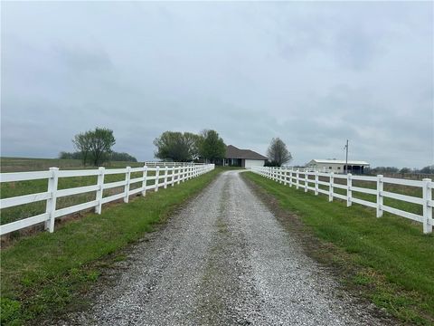 MLS: 2613676