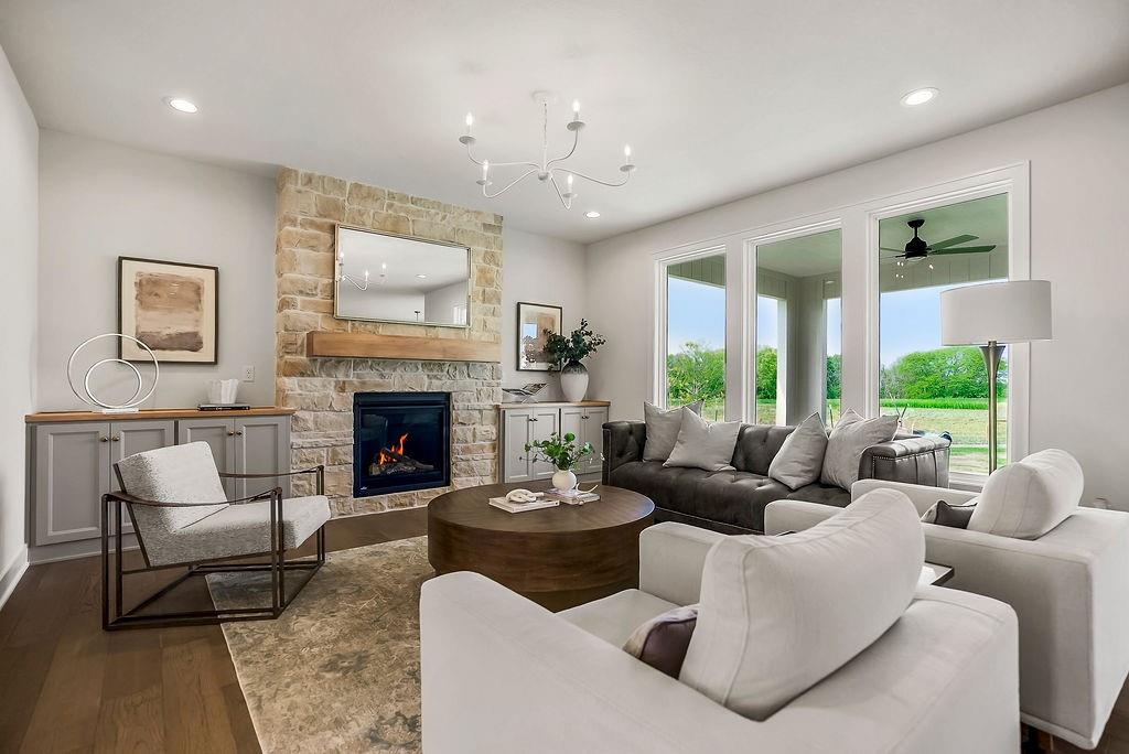 2305 W 176th Place