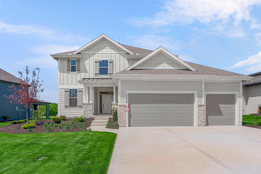 2305 W 176th Place