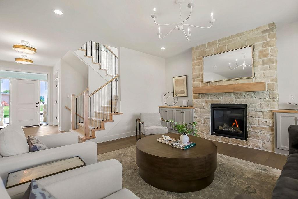 2305 W 176th Place