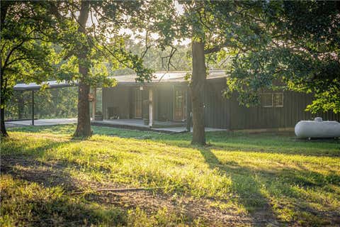 Photo of 2099 Heritage Road, Sedan, KS 67361 (MLS # 2637335)