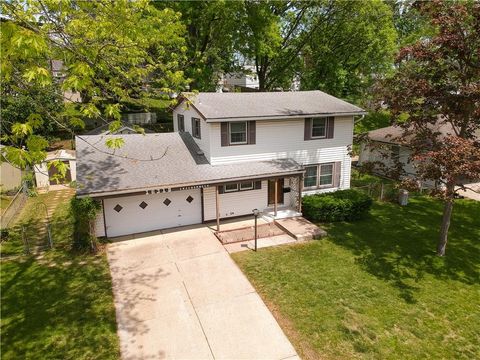 16318 E Crackerneck Road Independence MO 64055