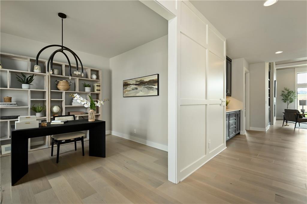 3105 NW Berkebile Lane