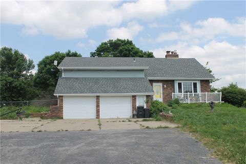 25770 Tonganoxie Drive, Leavenworth, KS 66048 - MLS#: 2539288