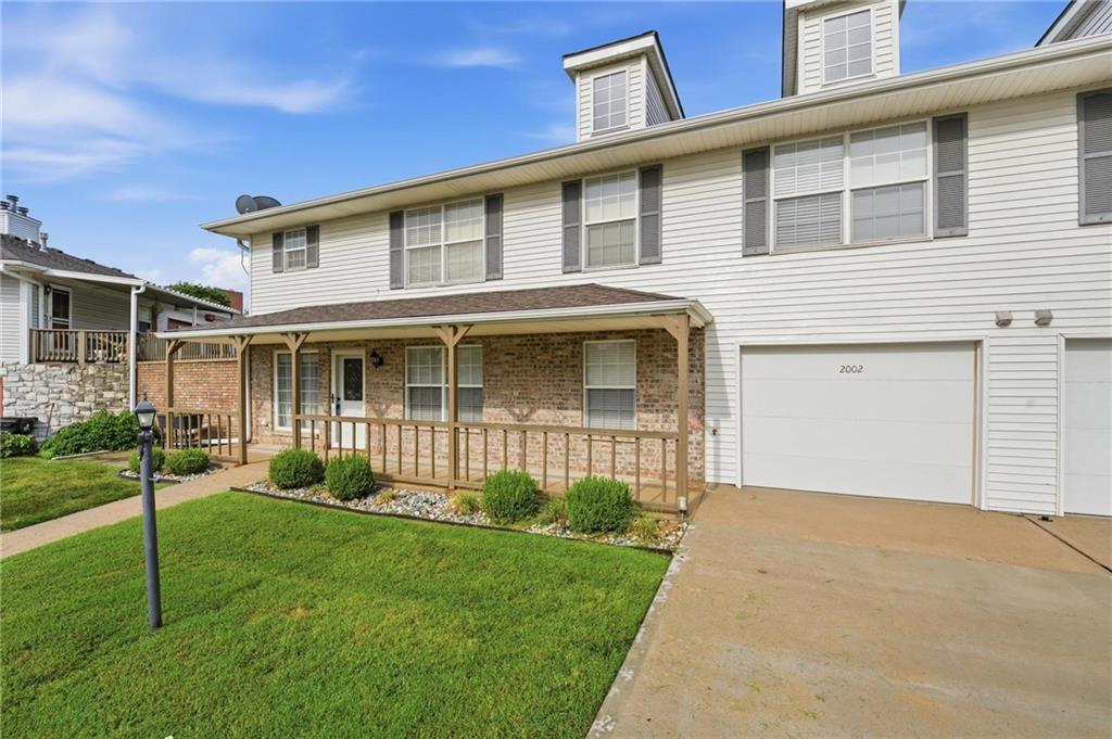 2002 S Hummel Drive
