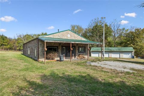 Photo of 977 NW 1651 Road, Bates City, MO 64011 (MLS # 2614678)