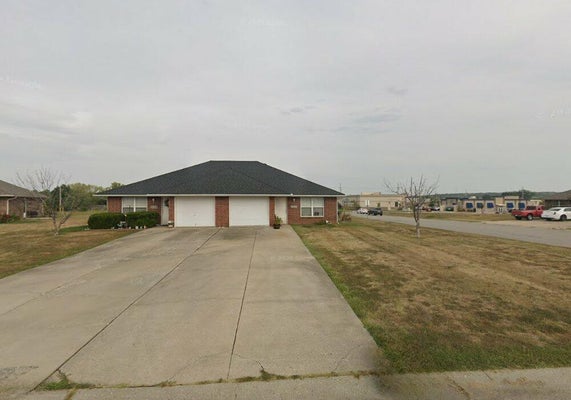 1251 NW WOODBURY CT, GRAIN VALLEY, MO 64029 - Image cd5d727dfe671c01743c767fe63b8b2f/389392064