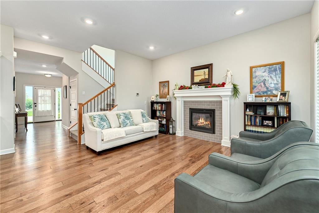 124 SE Briar Valley Lane