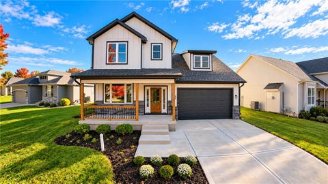 Photo of 1807 N 92nd Terrace, Kansas City, KS 66112 (MLS # 2648150)