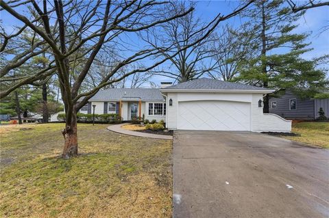 6301 Woodson Drive, Mission, KS 66202 - MLS#: 2601664