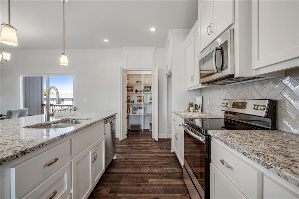 20731 S Emerald Street