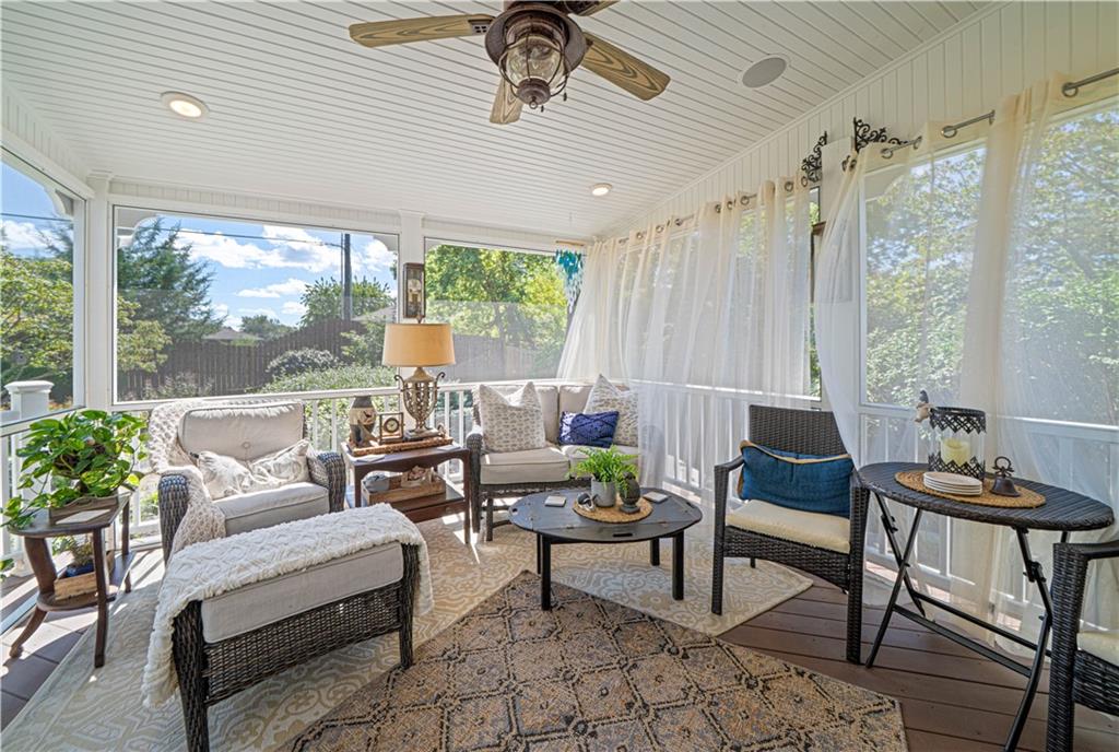 Country Club, Missouri 64505, United States, 4 Bedrooms Bedrooms, ,4 BathroomsBathrooms,Residential,Active,218930