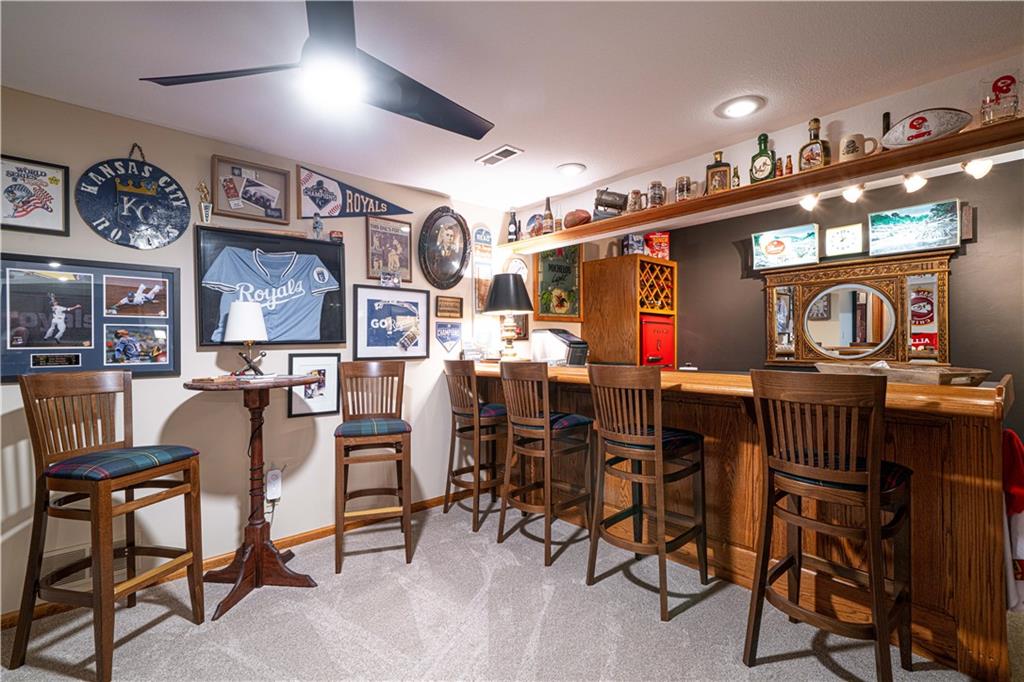 Country Club, Missouri 64505, United States, 4 Bedrooms Bedrooms, ,4 BathroomsBathrooms,Residential,Active,218930